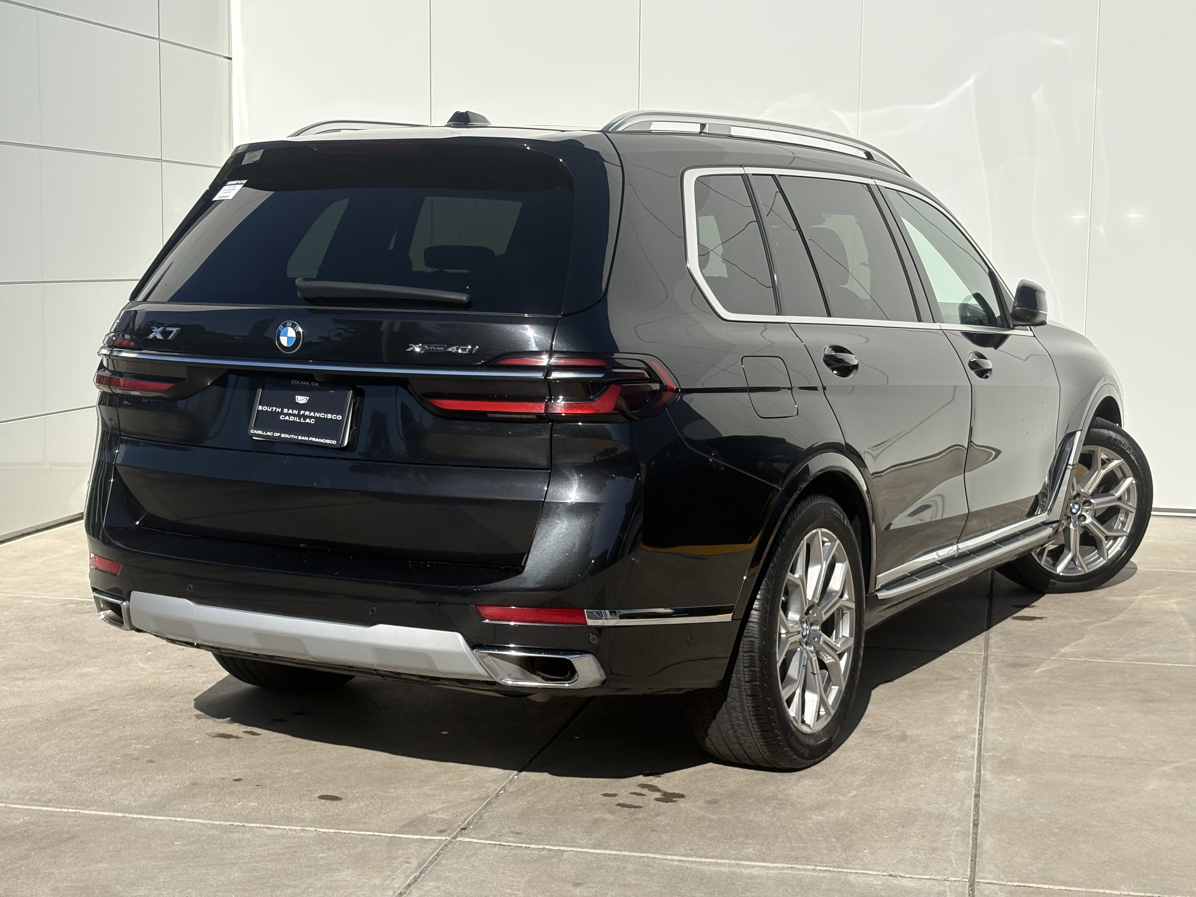 2025 BMW X7 xDrive40i