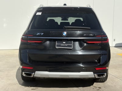 2025 BMW X7 xDrive40i