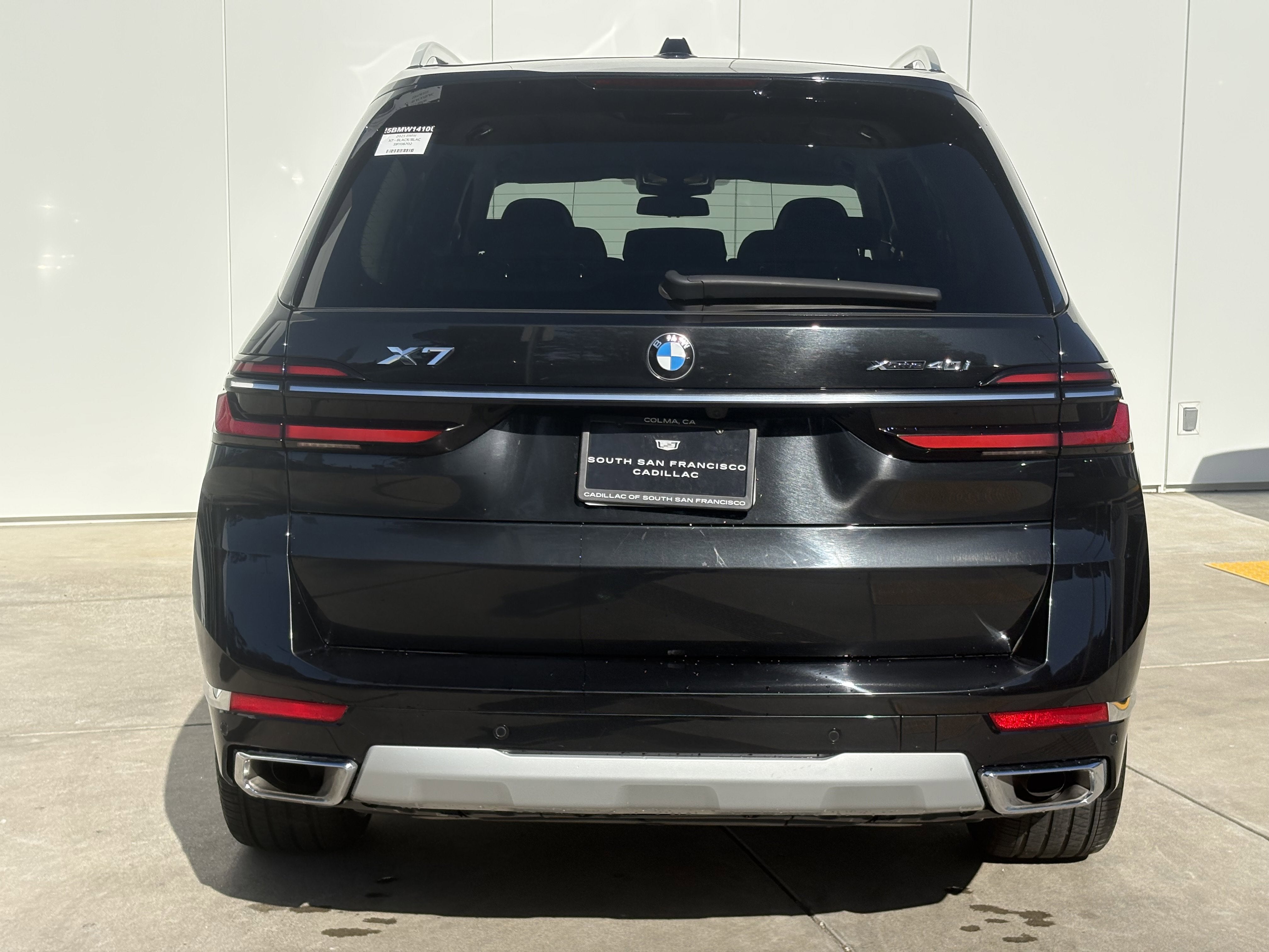 2025 BMW X7 xDrive40i