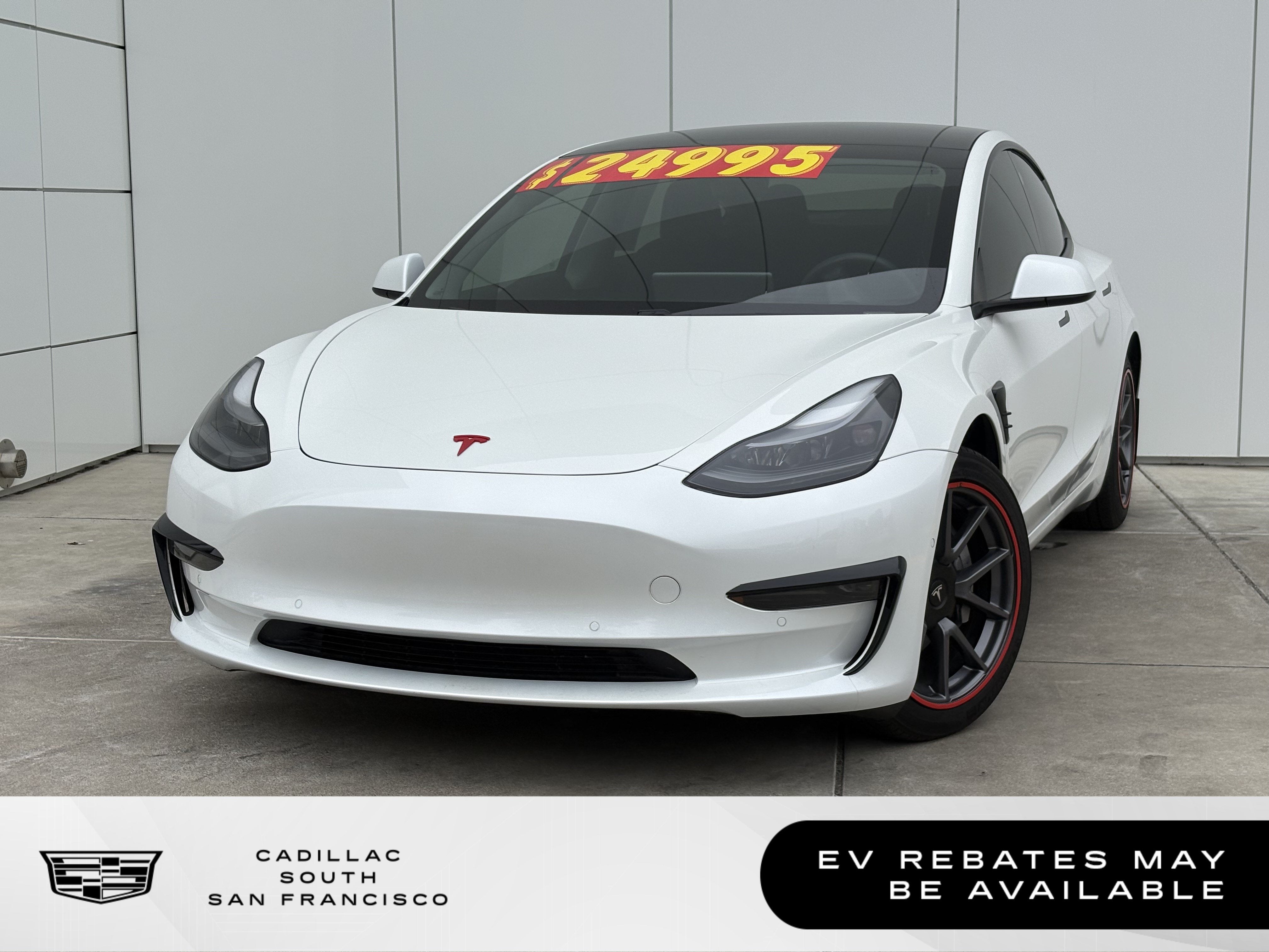 2021 Tesla Model 3 Standard Range Plus's photo