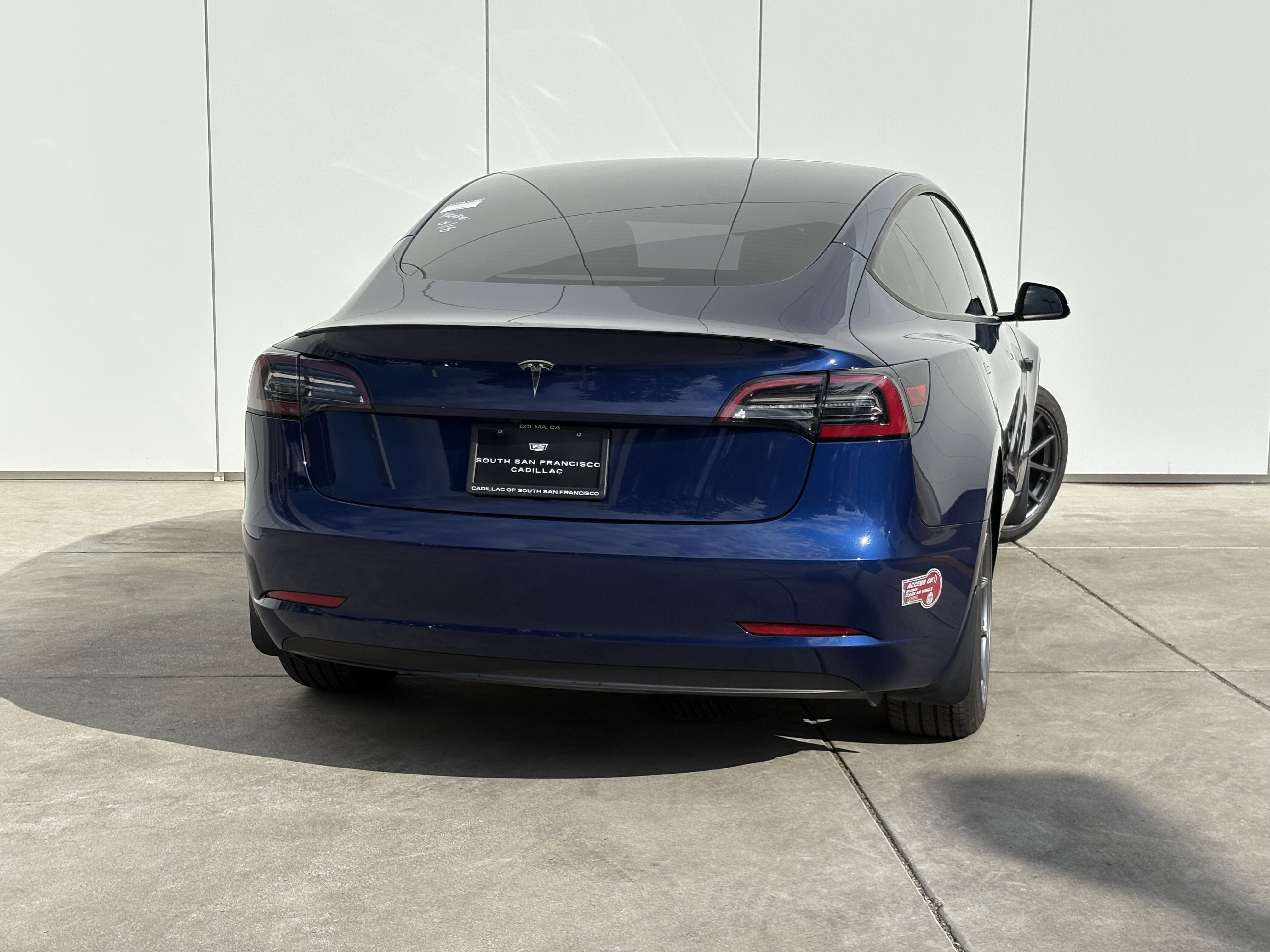 2023 Tesla Model 3 RWD