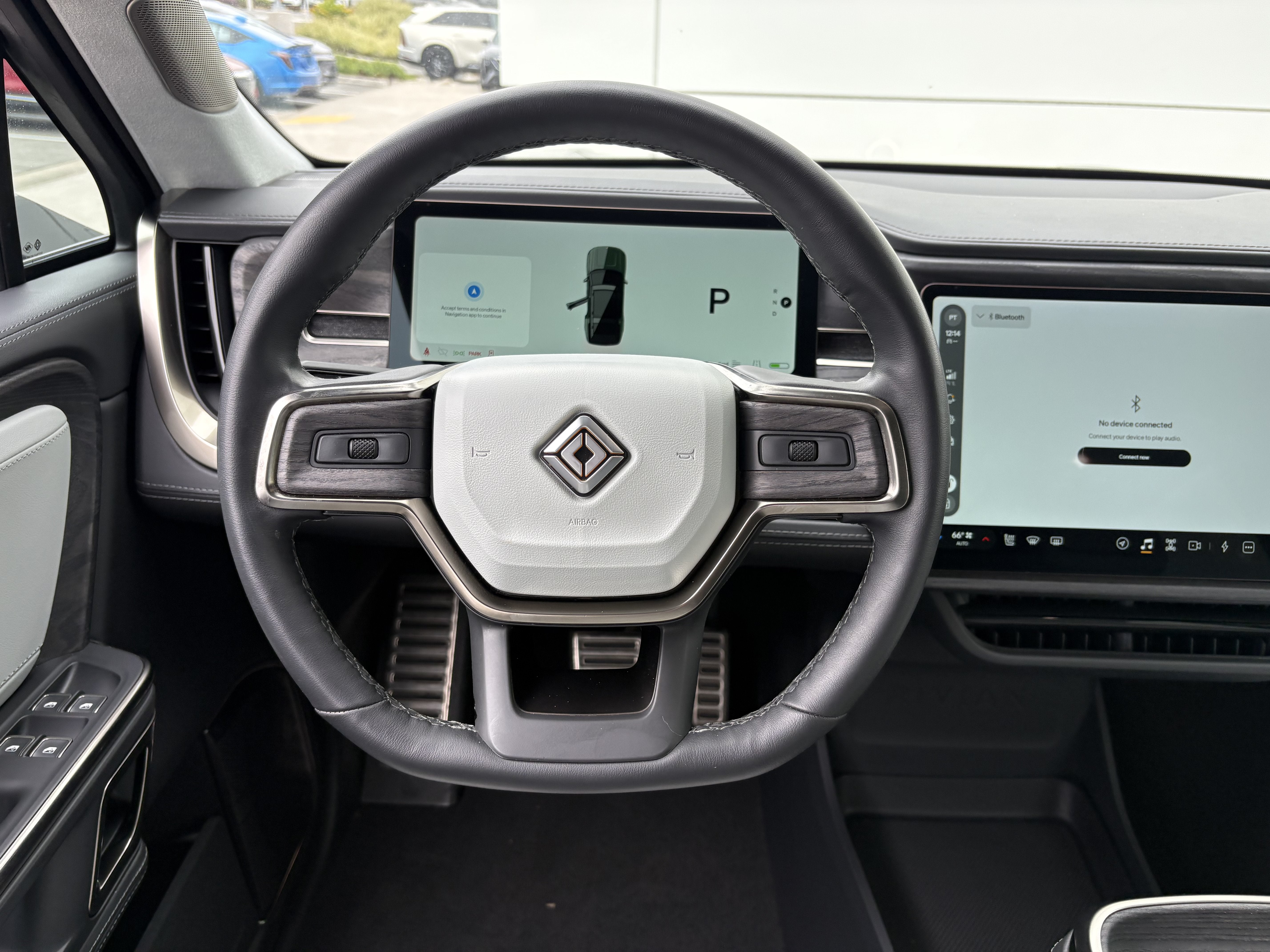 2023 RIVIAN R1S Launch Edition