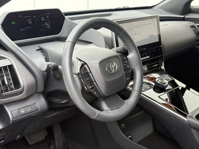 2025 Toyota bZ4X XLE