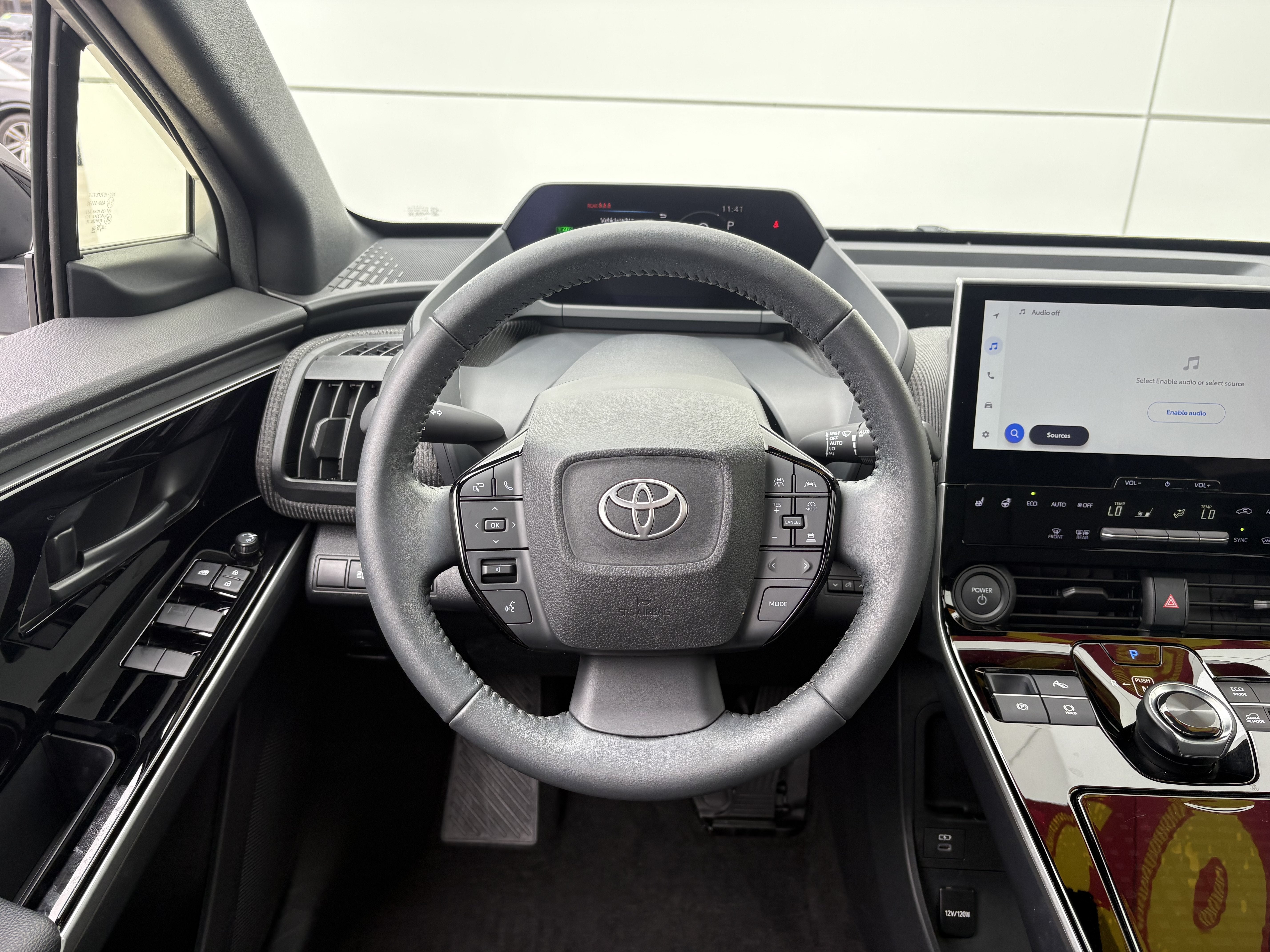 2025 Toyota bZ4X XLE