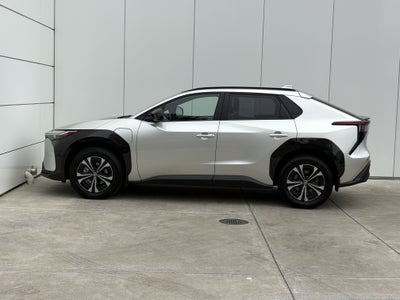 2025 Toyota bZ4X XLE