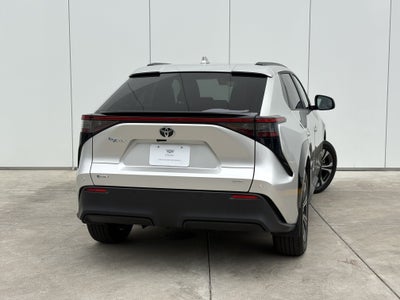 2025 Toyota bZ4X XLE