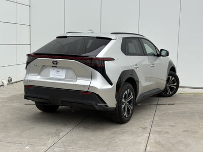 2025 Toyota bZ4X XLE