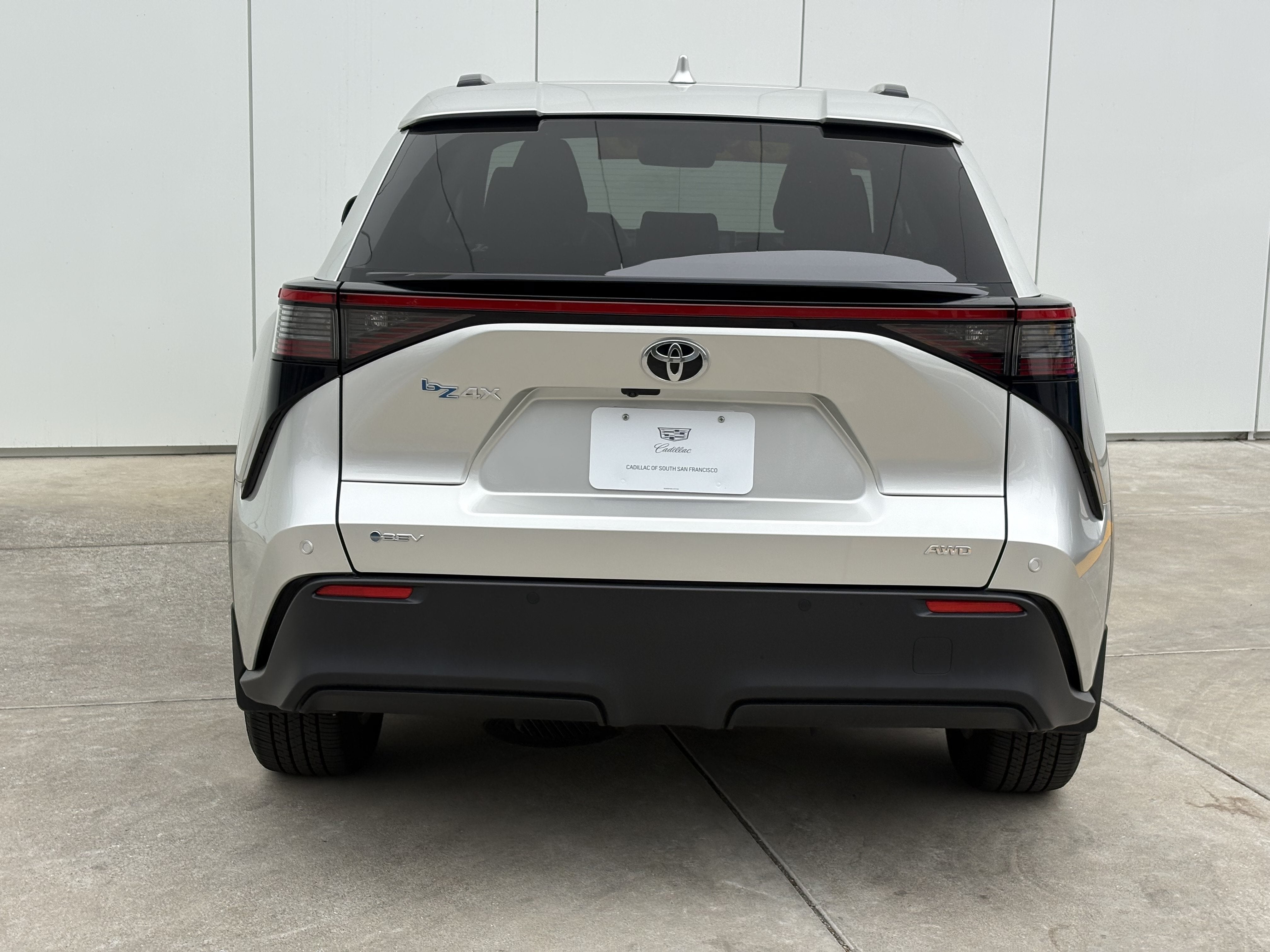 2025 Toyota bZ4X XLE