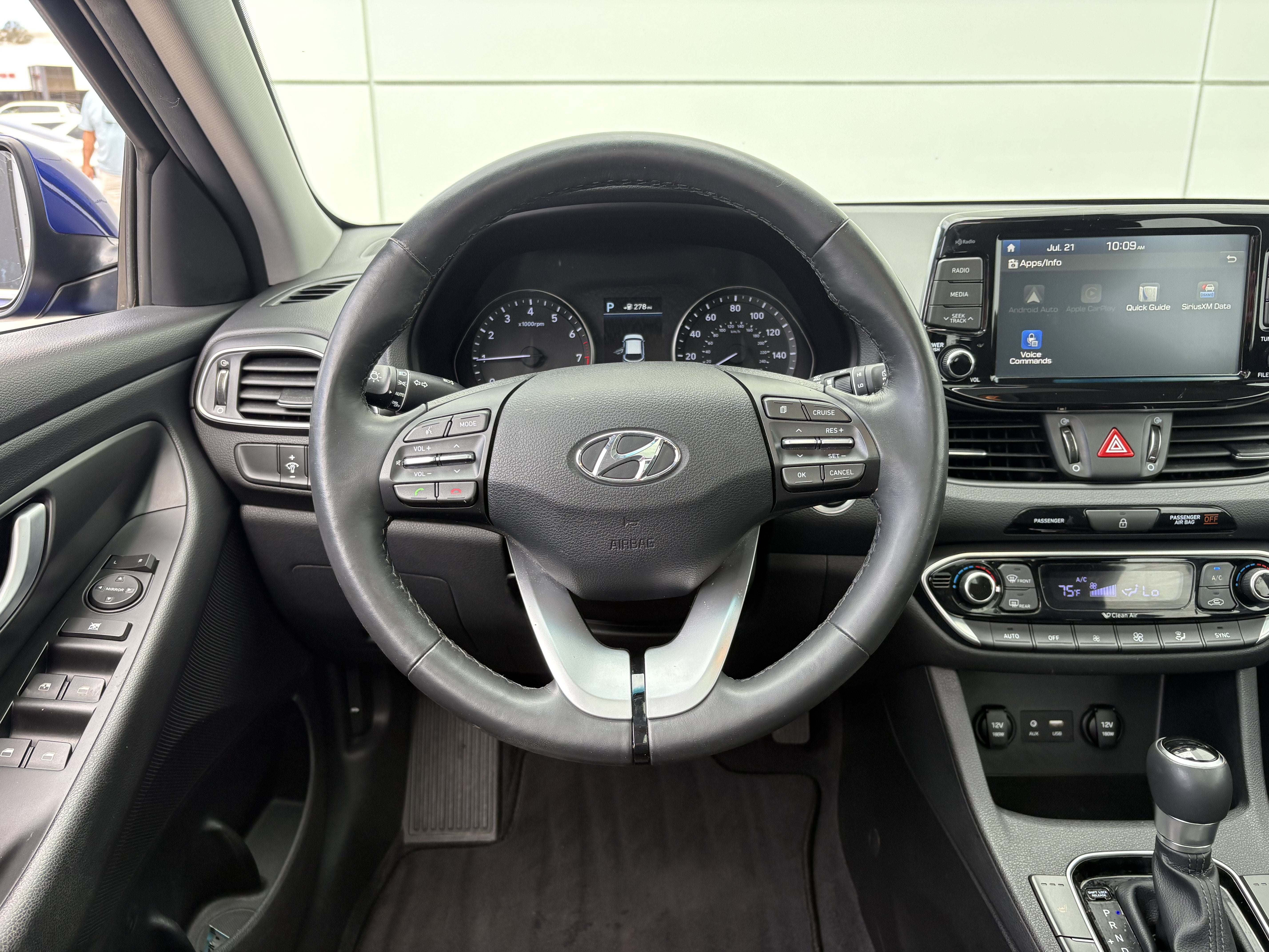 2020 Hyundai Elantra GT Auto