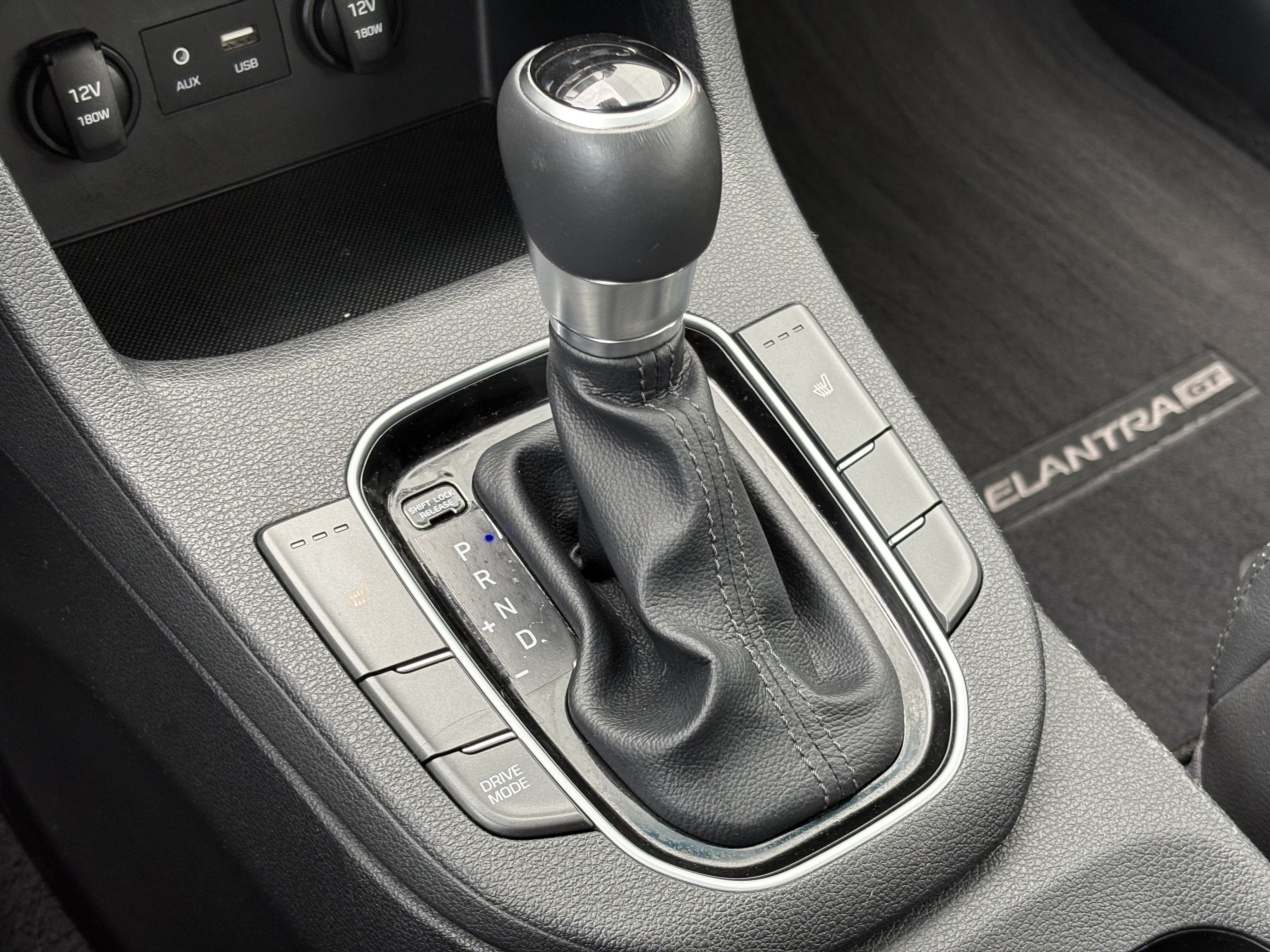 2020 Hyundai Elantra GT Auto