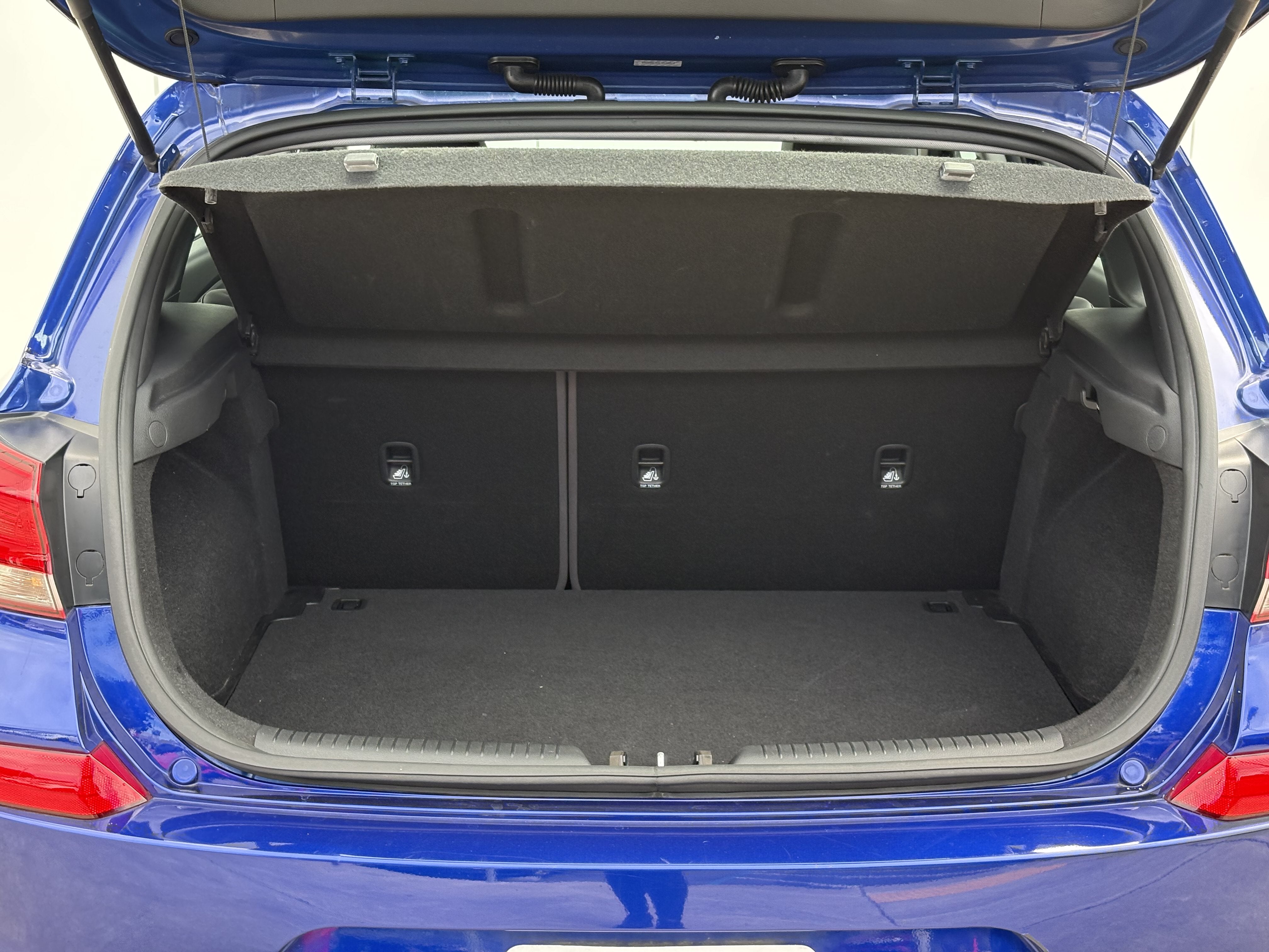 2020 Hyundai Elantra GT Auto