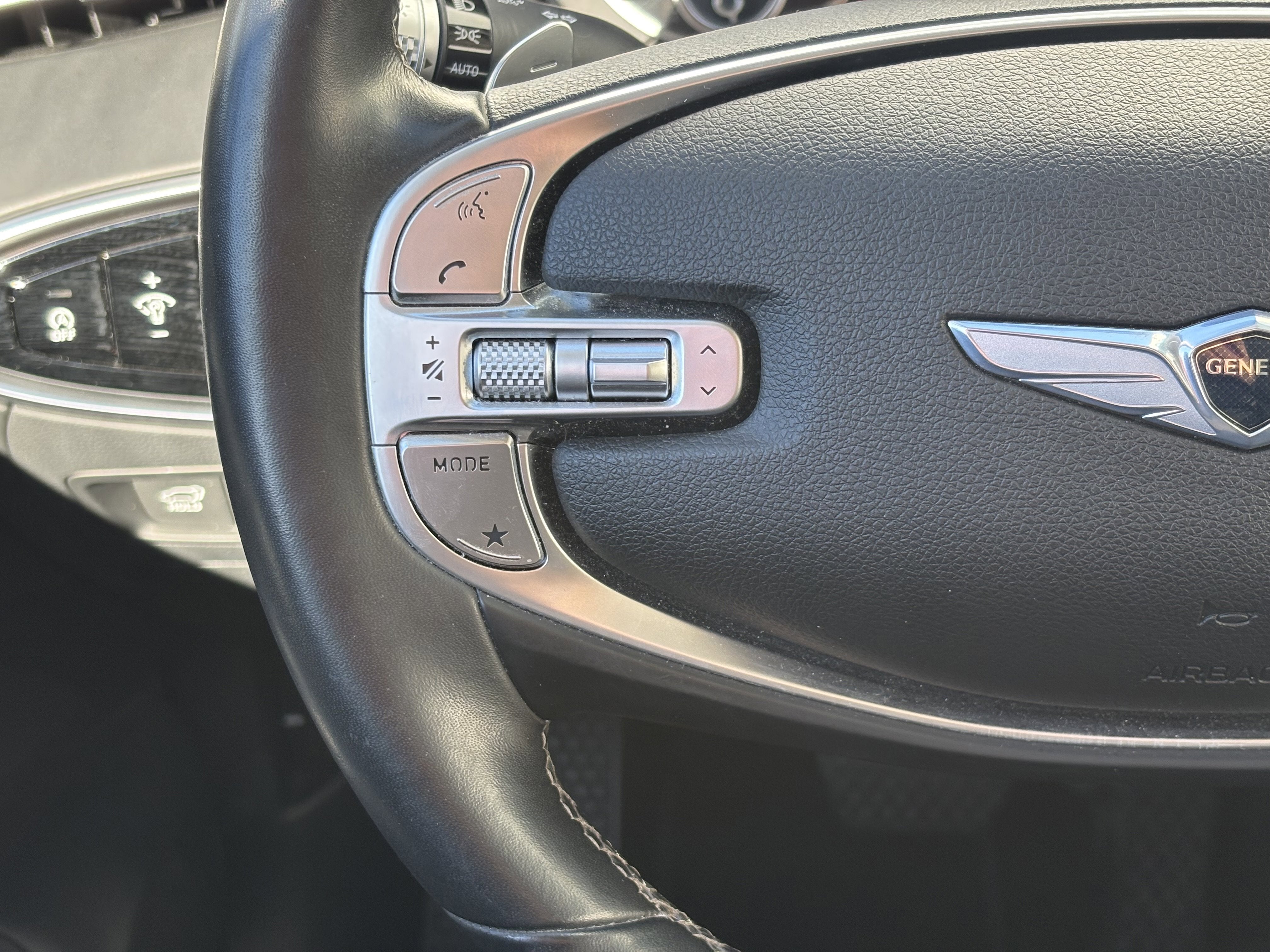 2022 Genesis GV70 2.5T