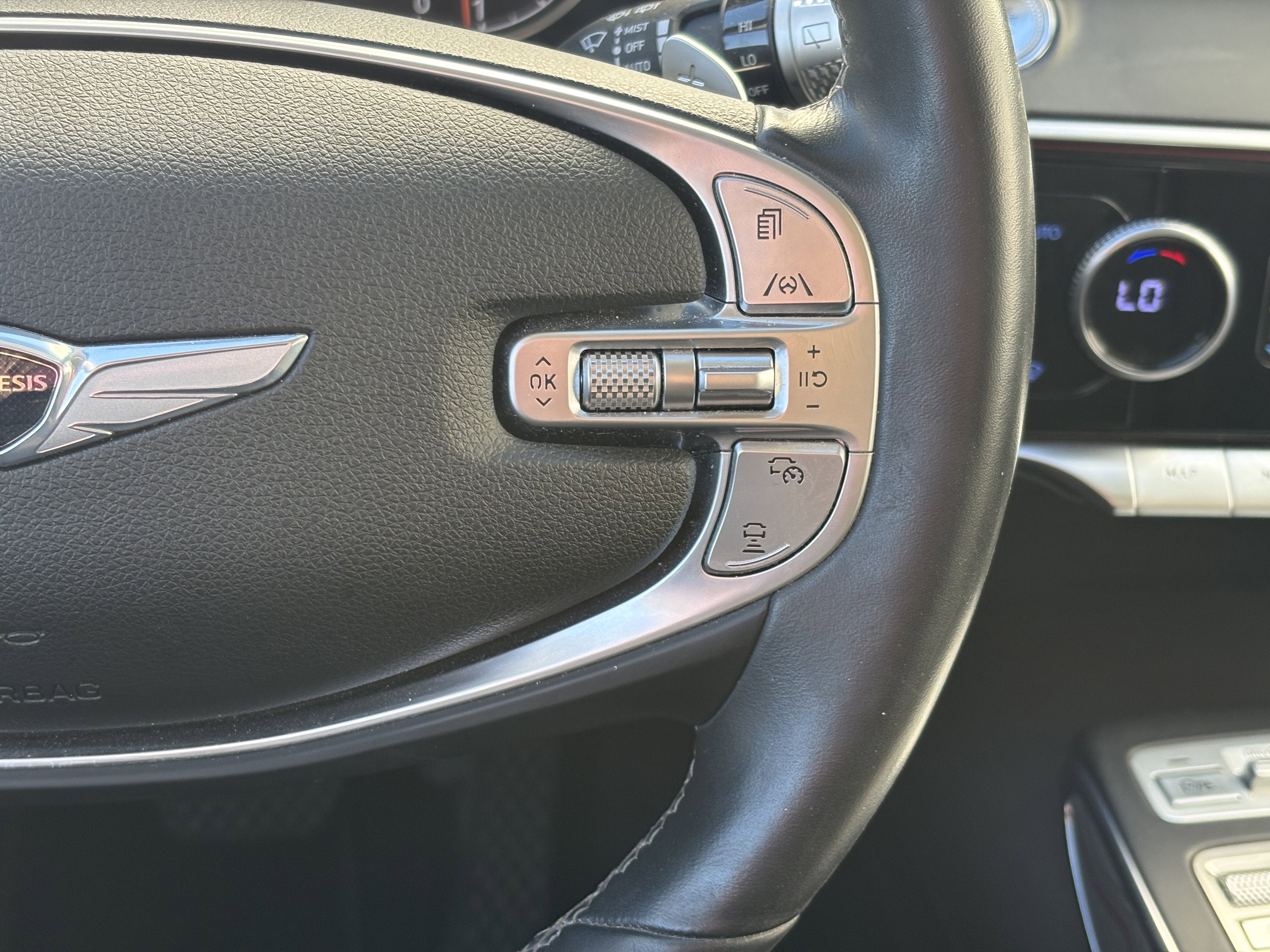 2022 Genesis GV70 2.5T