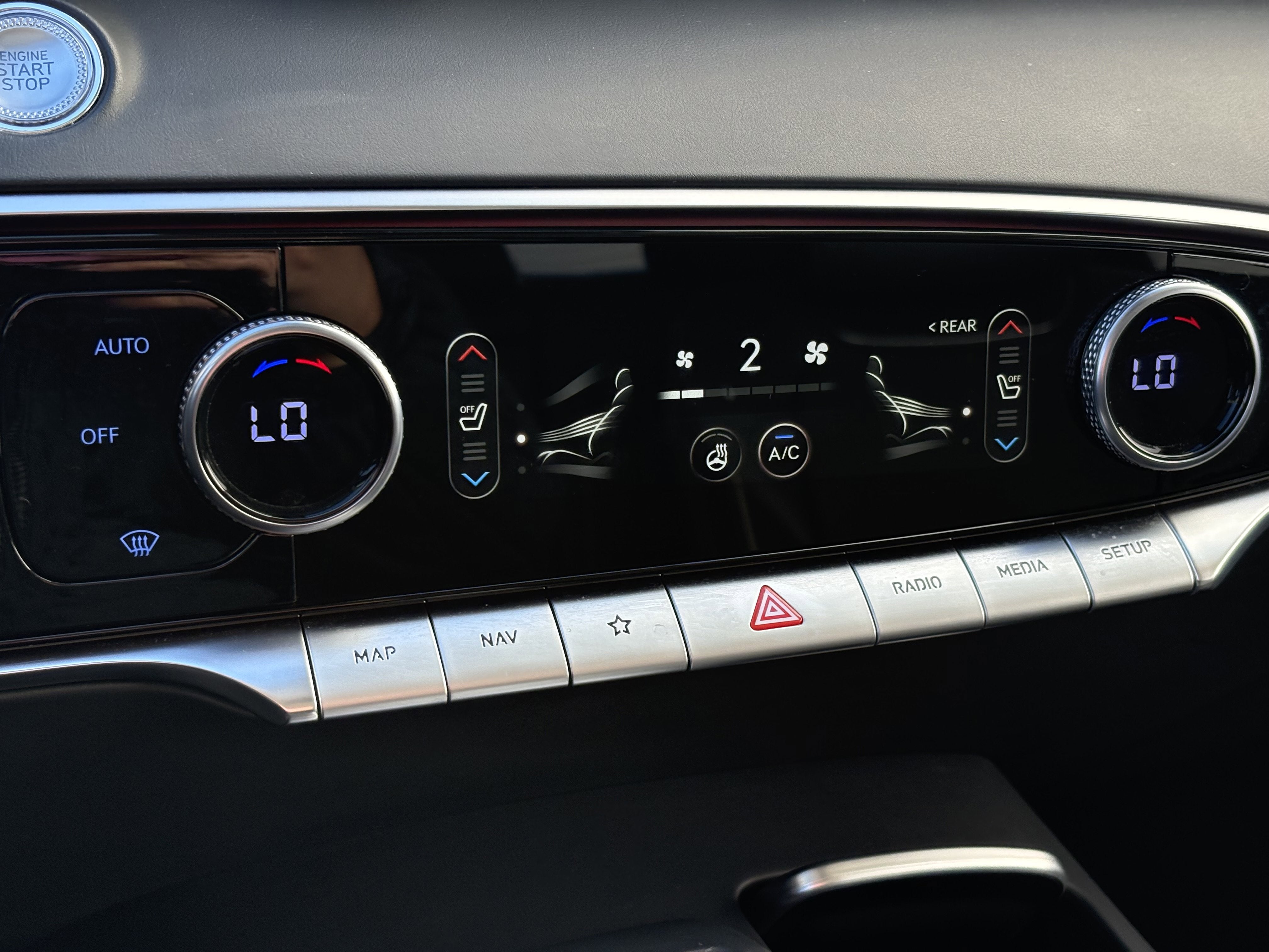 2022 Genesis GV70 2.5T