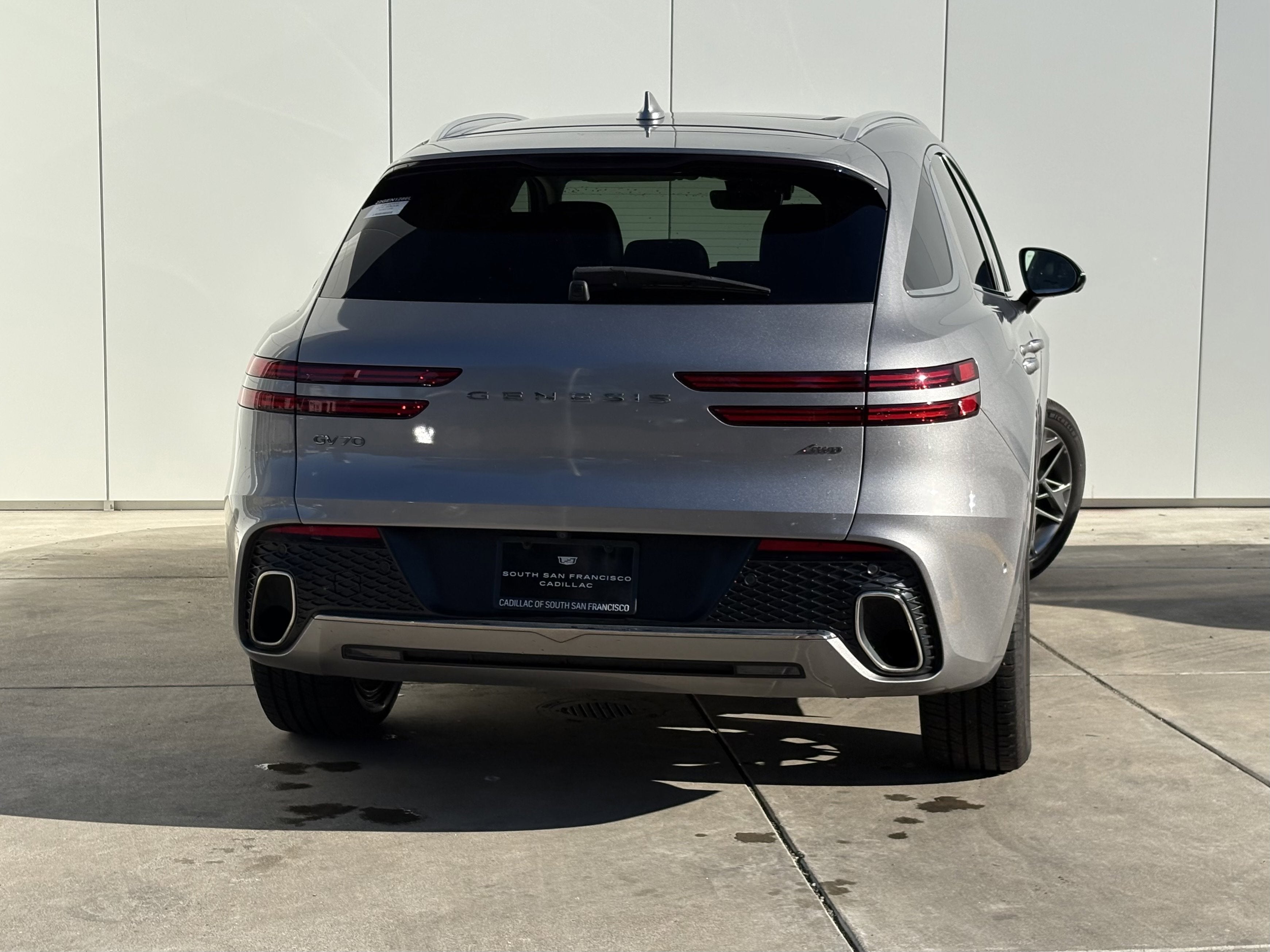 2022 Genesis GV70 2.5T