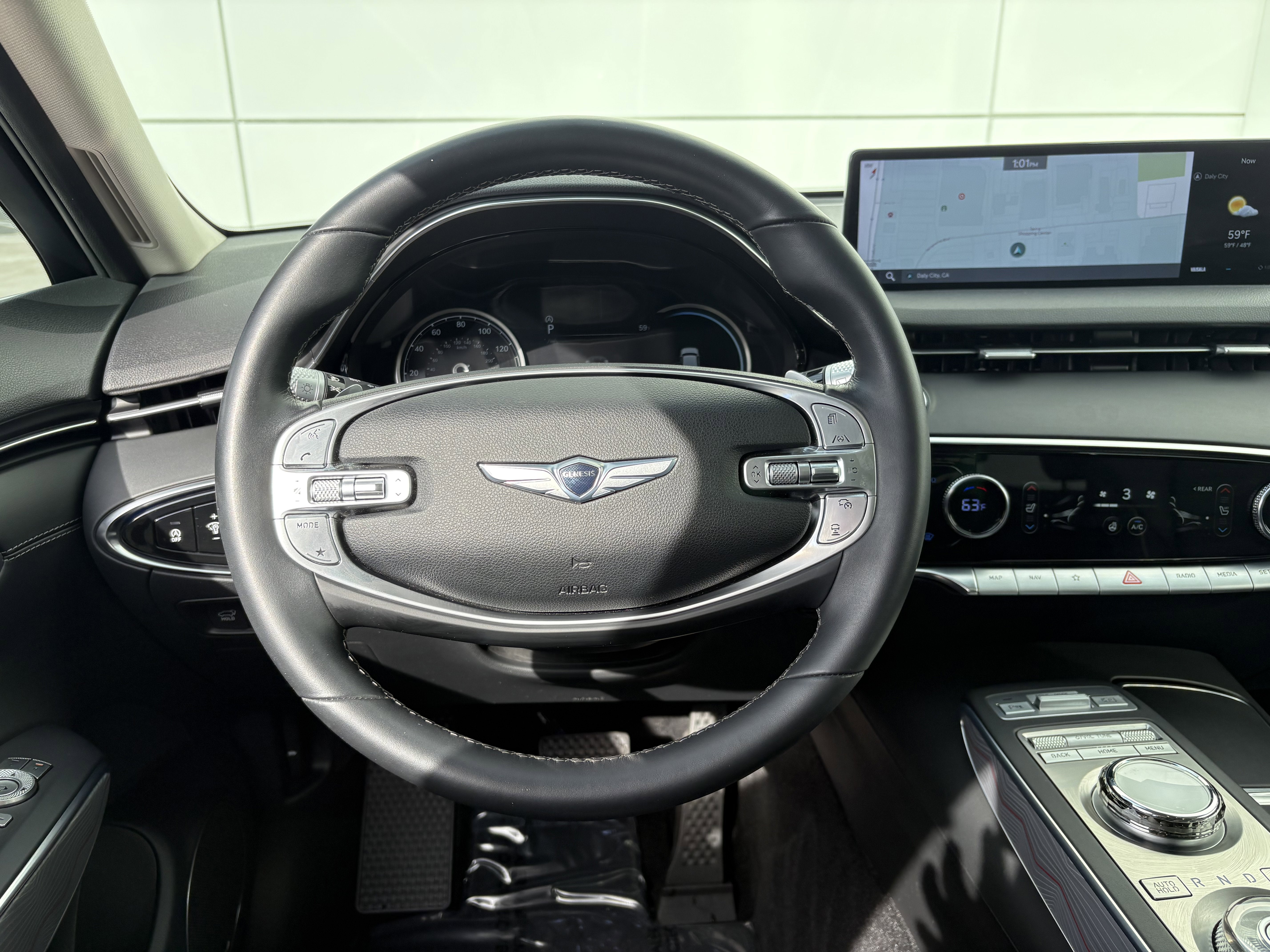 2023 Genesis GV70 2.5T