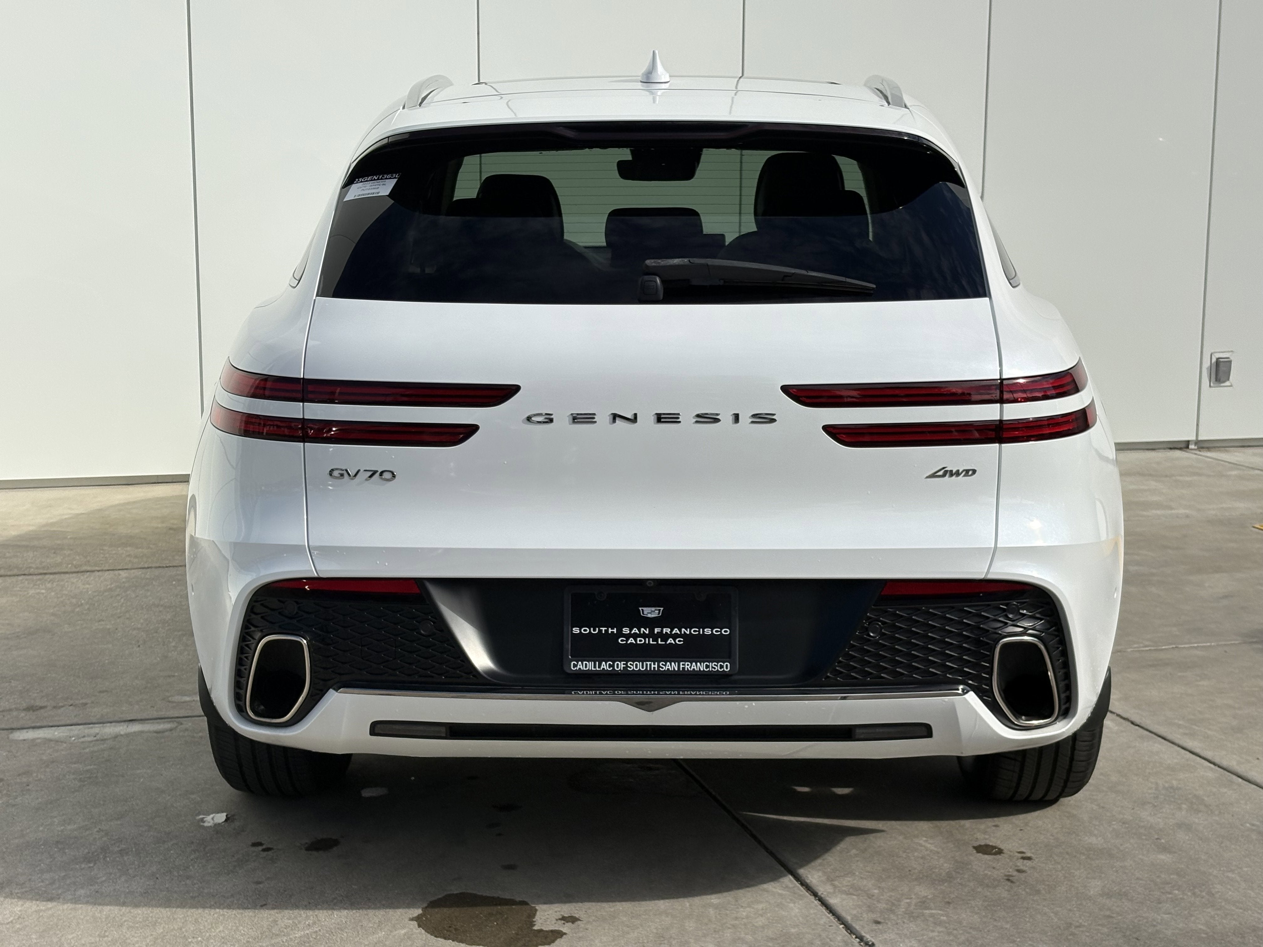 2023 Genesis GV70 2.5T