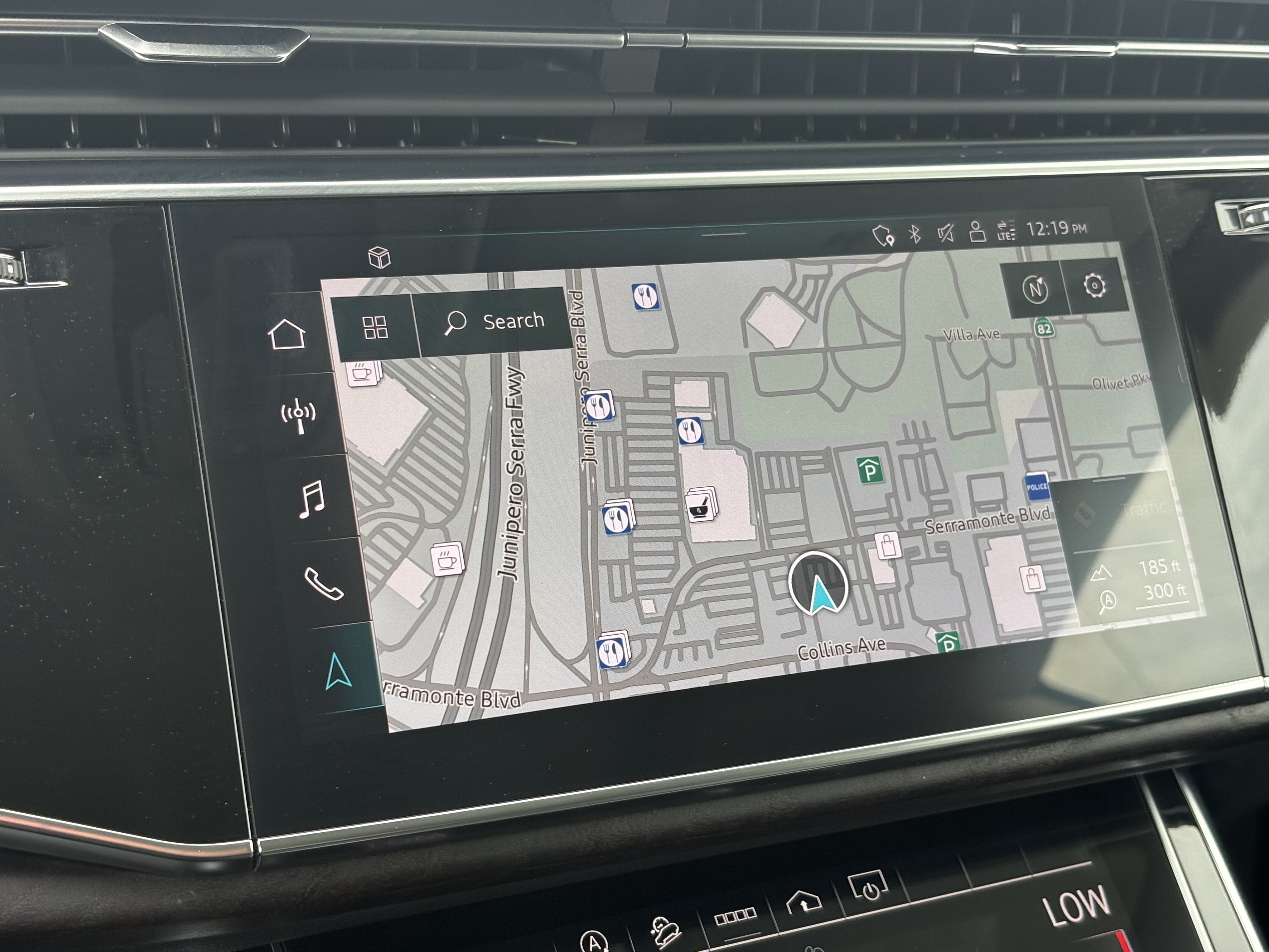 2023 Audi Q8 Premium