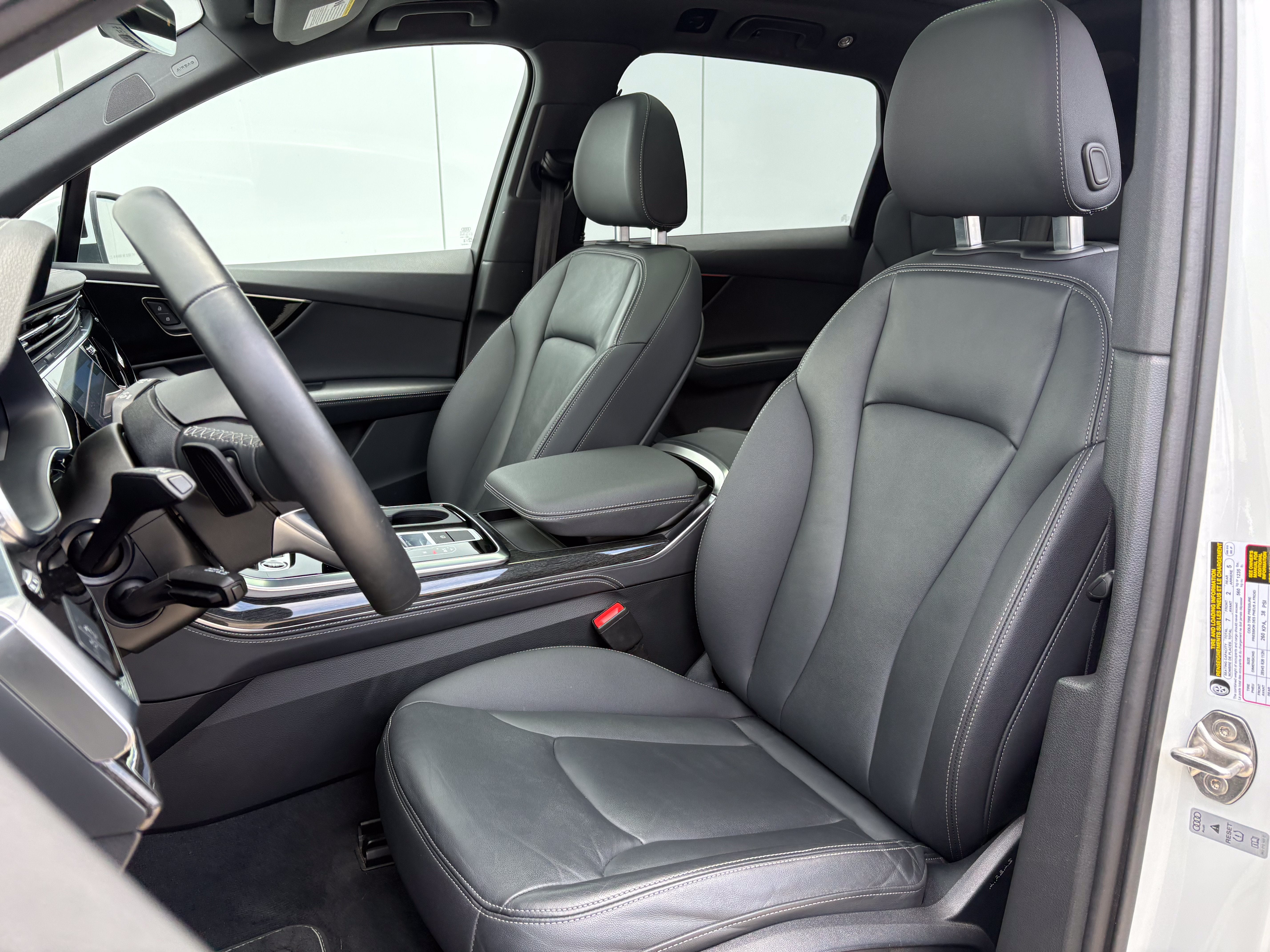 2025 Audi Q7 Premium Plus