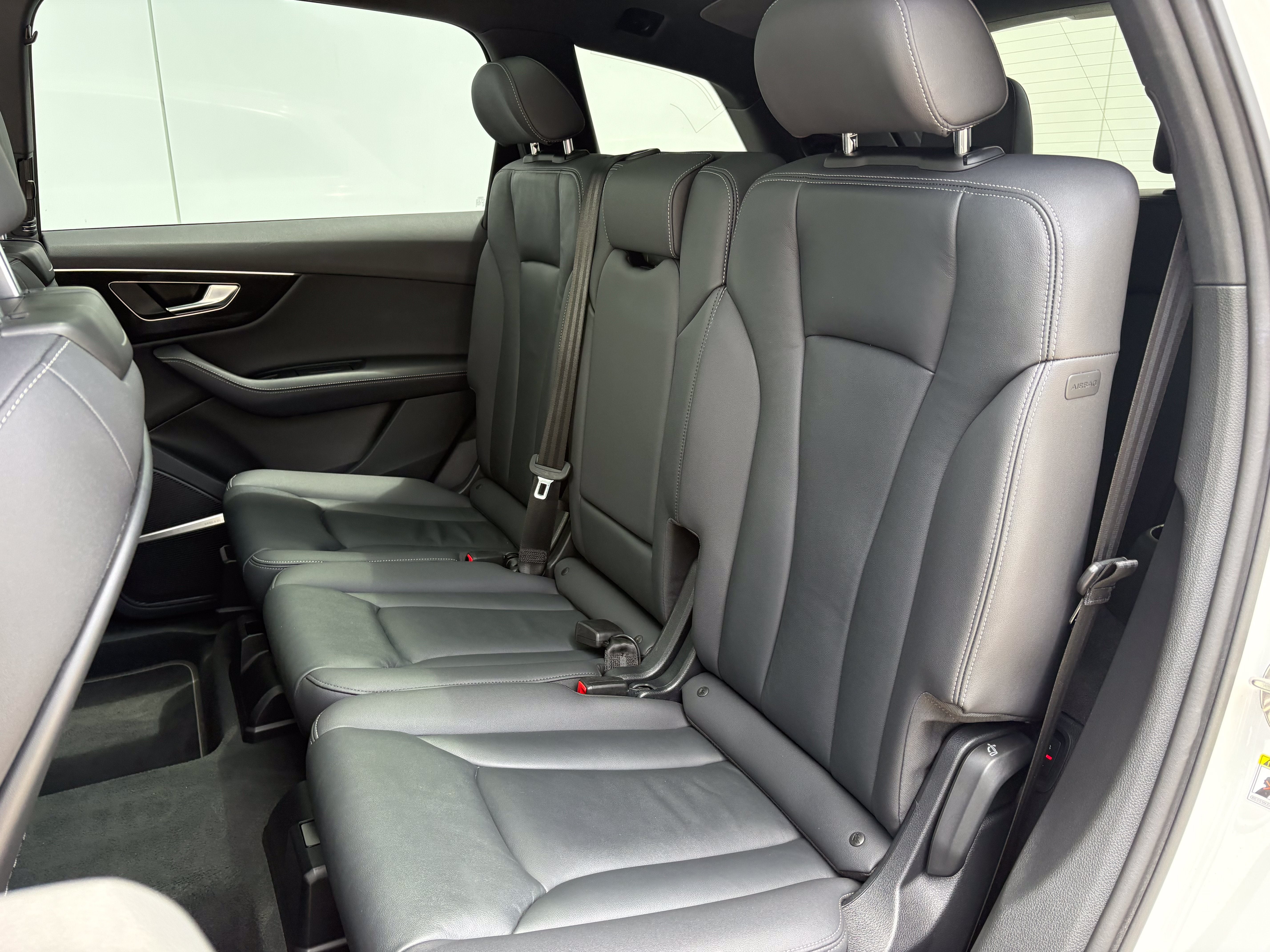 2025 Audi Q7 Premium Plus