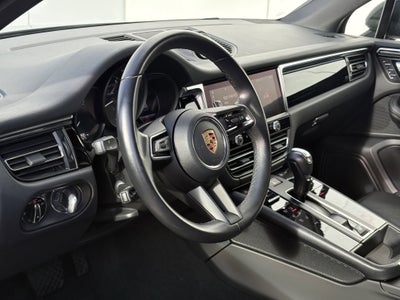 2024 Porsche Macan AWD