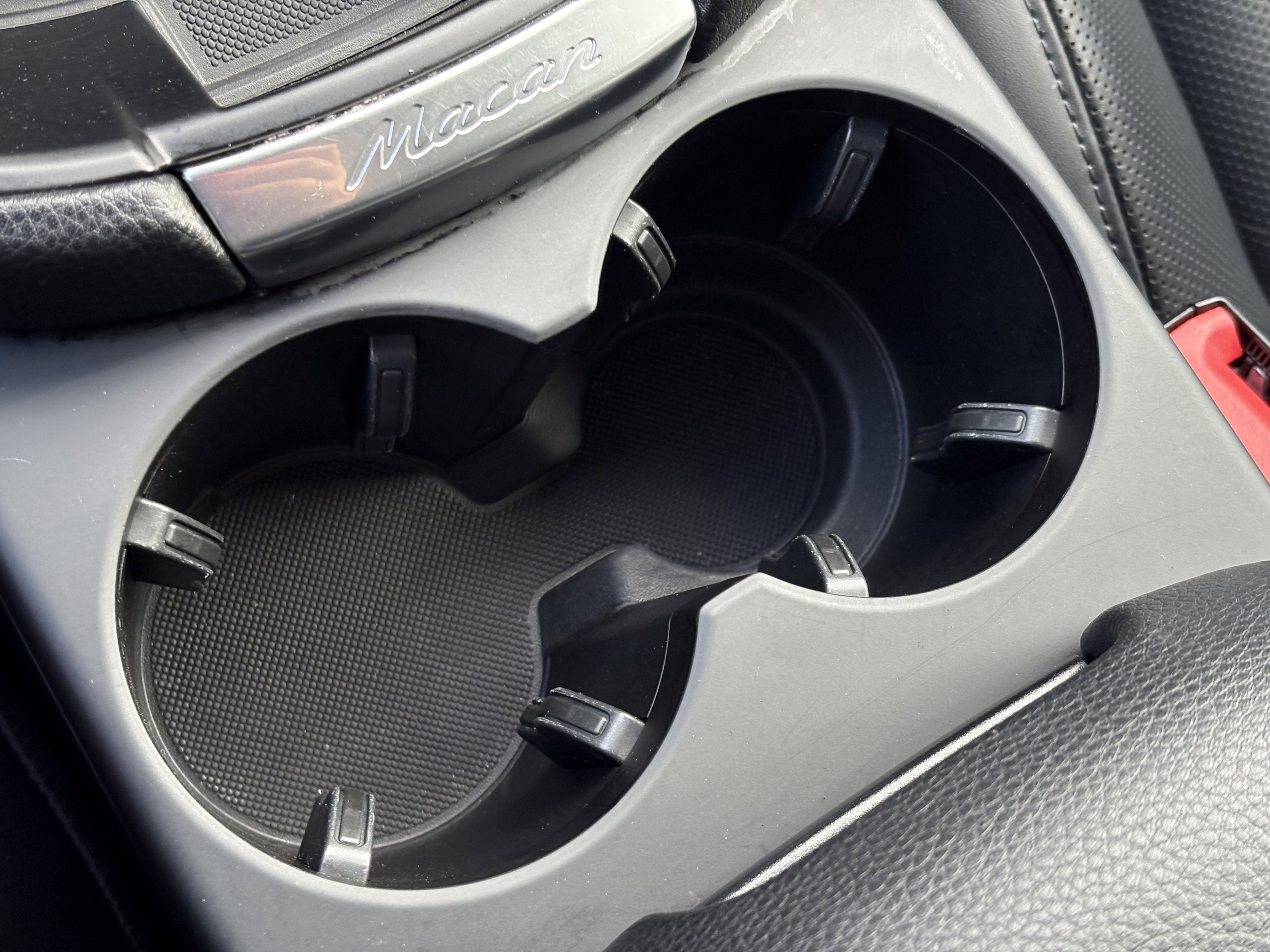 2024 Porsche Macan AWD