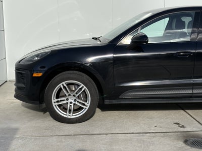 2024 Porsche Macan AWD