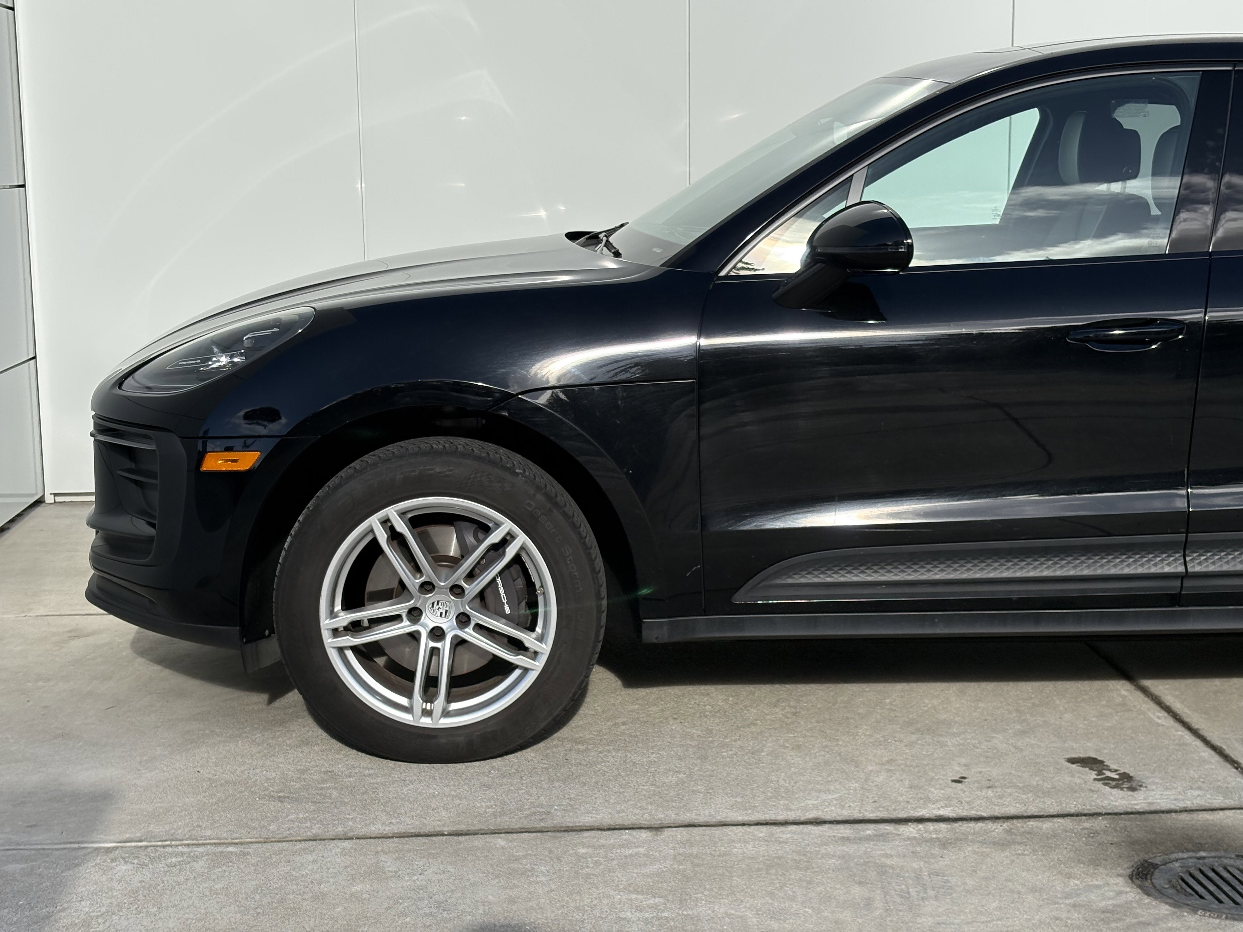 2024 Porsche Macan AWD