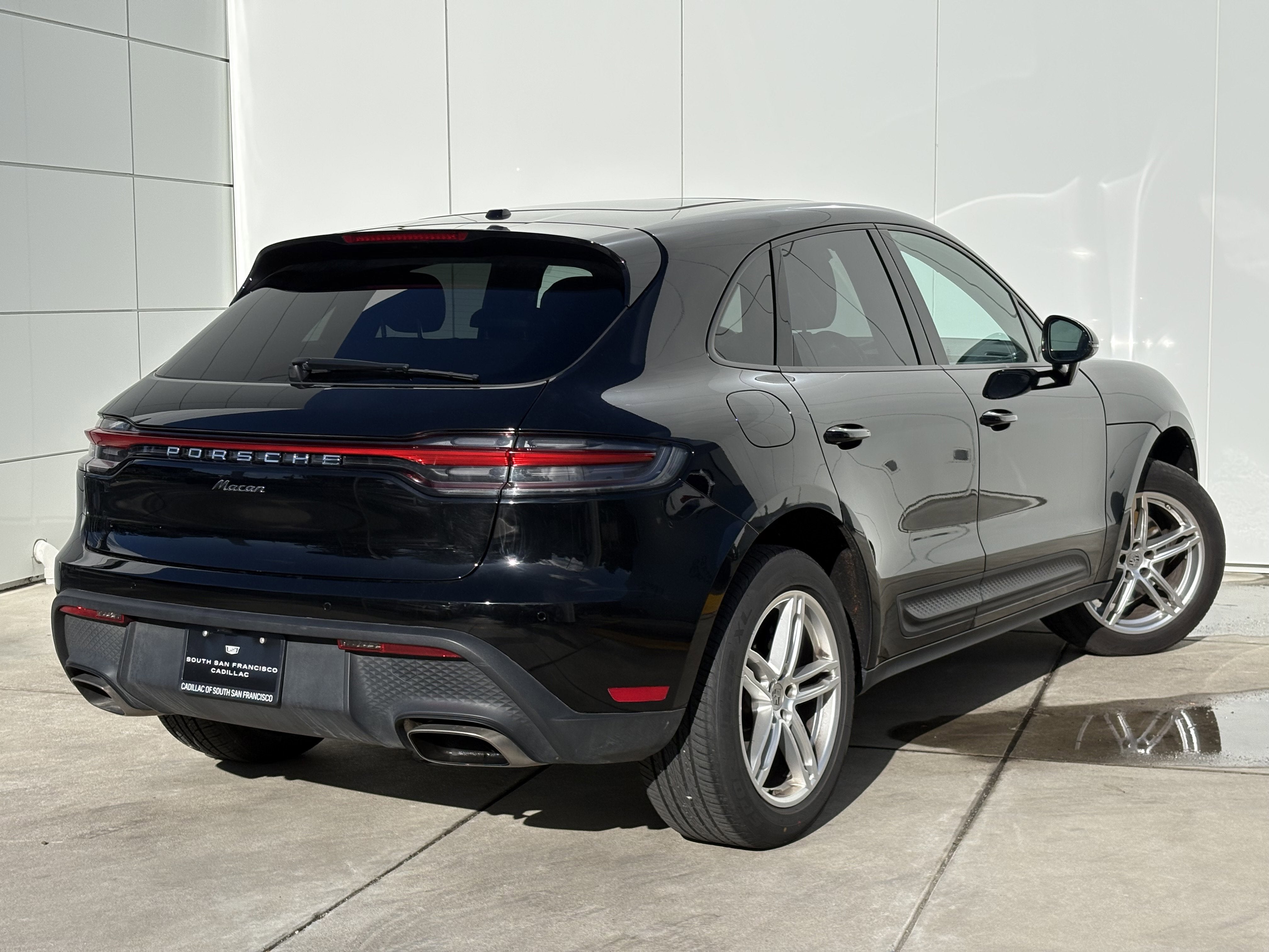 2024 Porsche Macan AWD