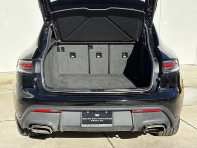 2024 Porsche Macan AWD