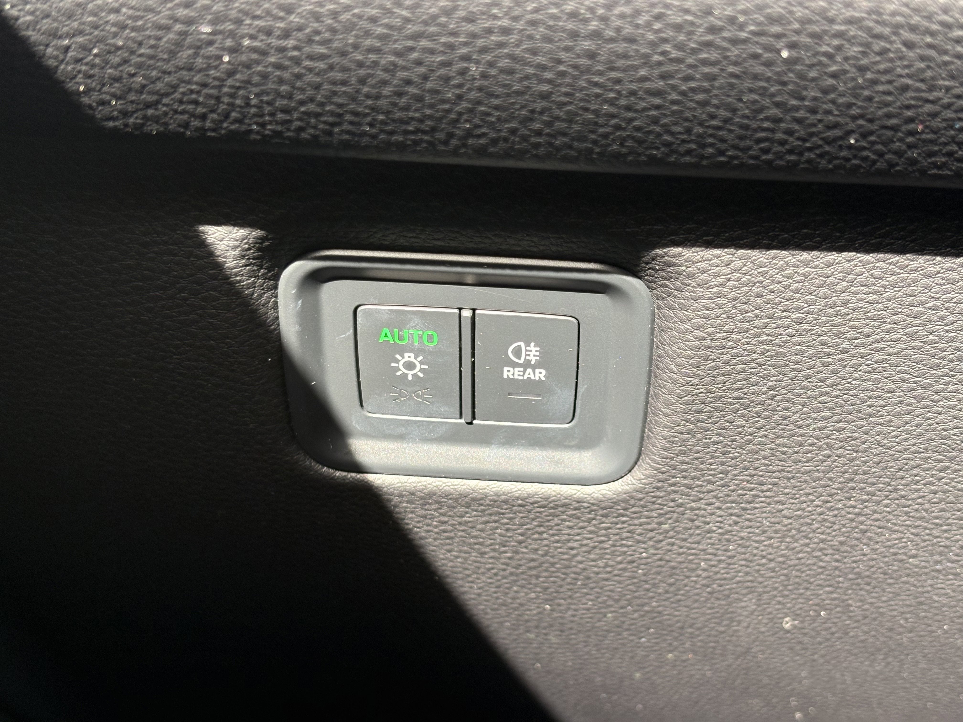 2024 Porsche Cayenne AWD