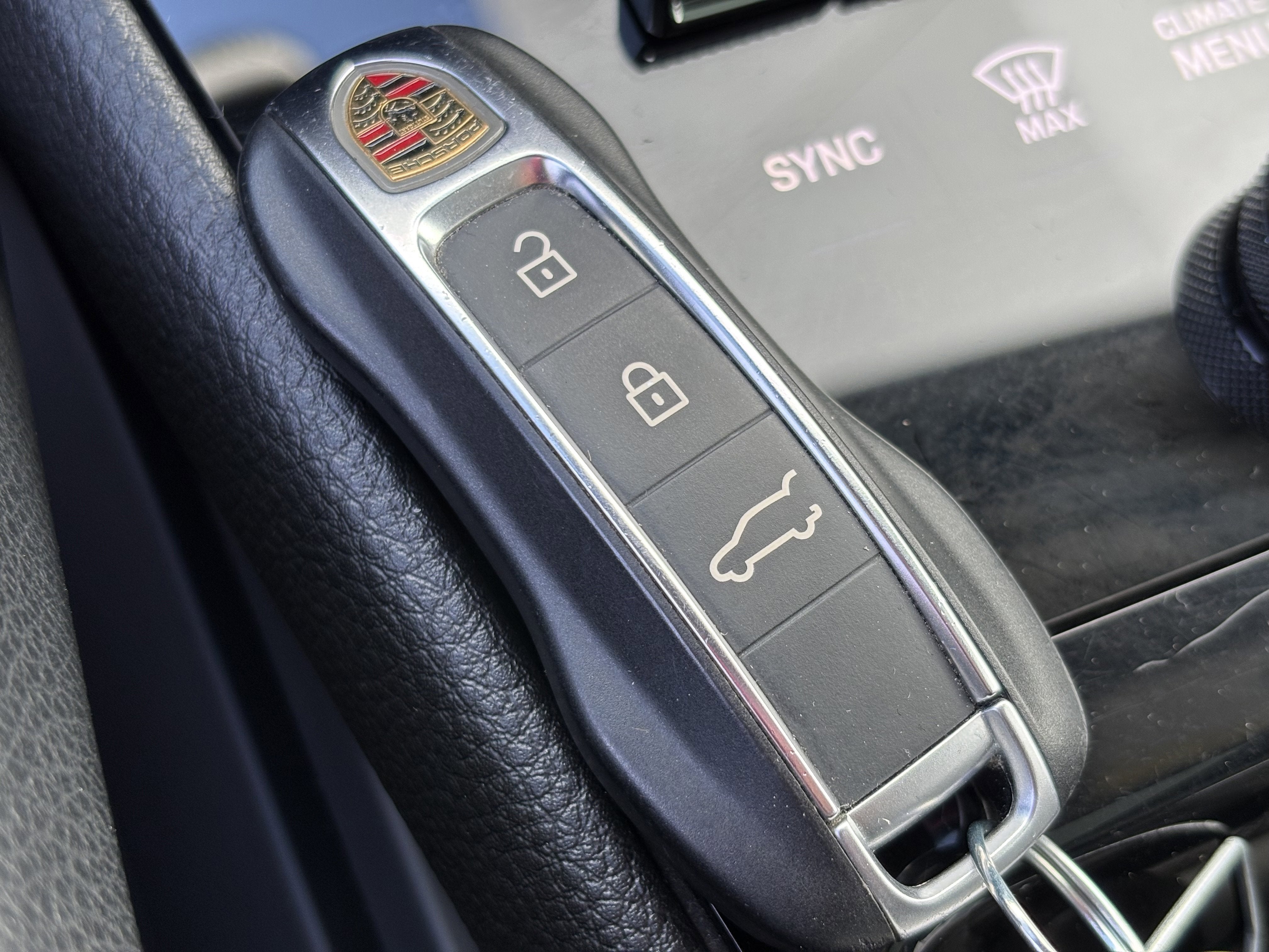 2024 Porsche Cayenne AWD